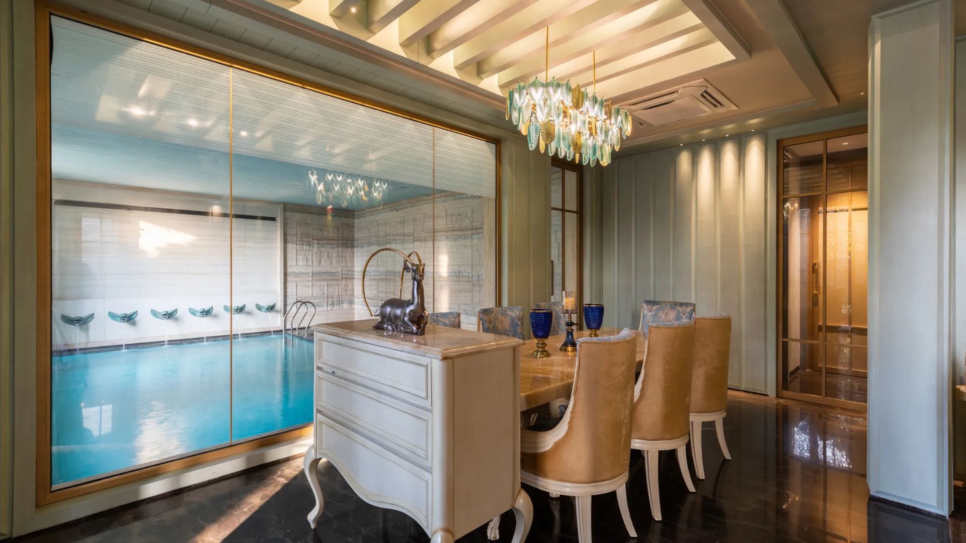 Modern Interpretations of Classical Design in Contemporary Residences