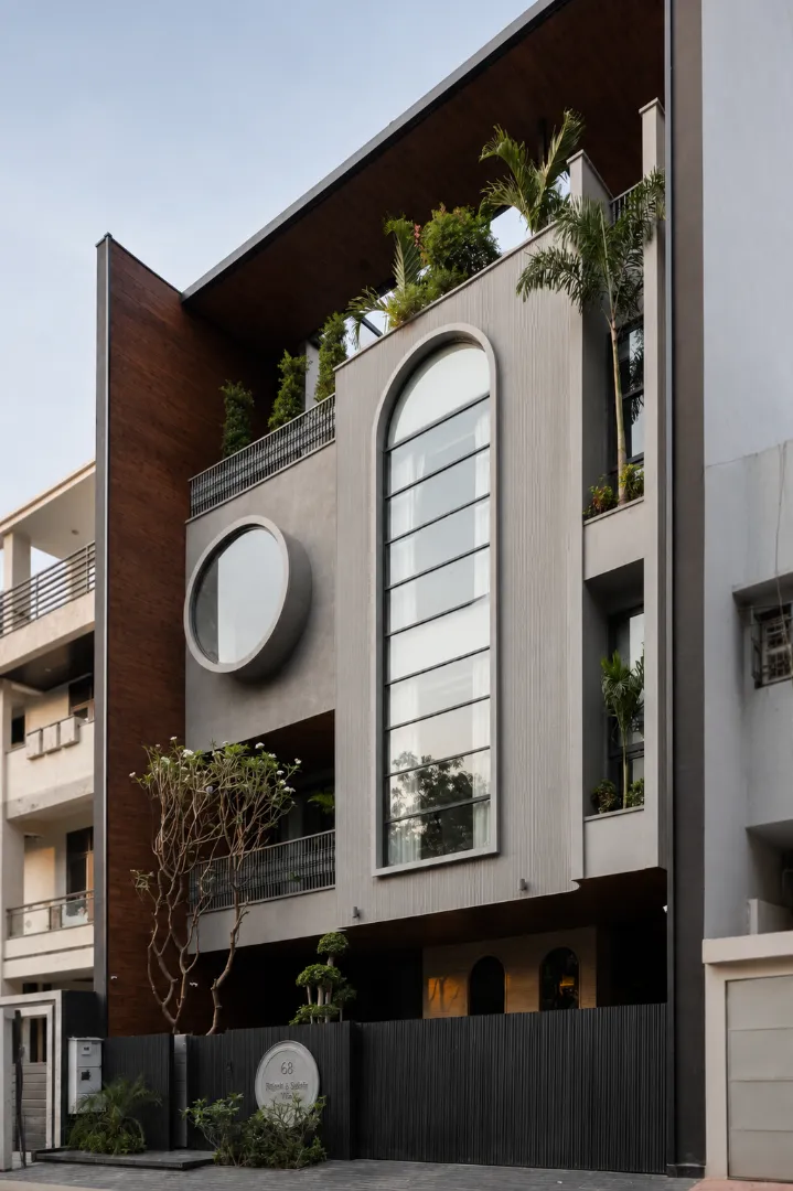 Designing Functional Luxury for Multi-Generational Homes